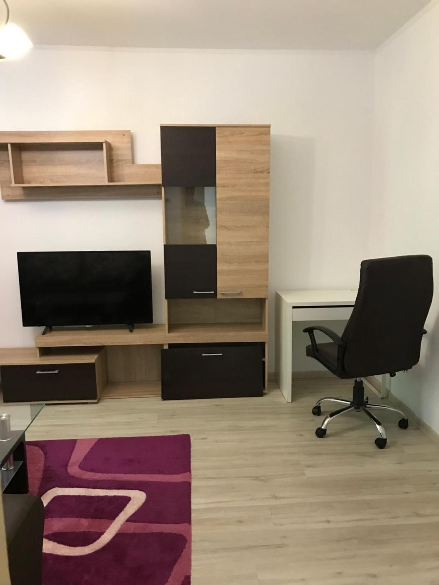 Apartament Pin *